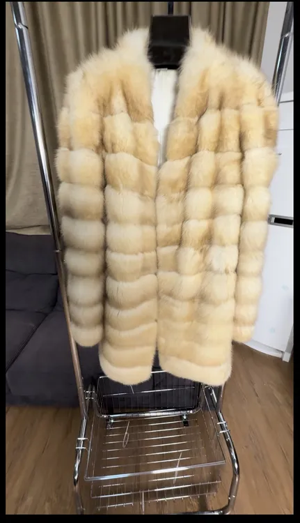 俄罗斯小紫稀有铂金色女外套