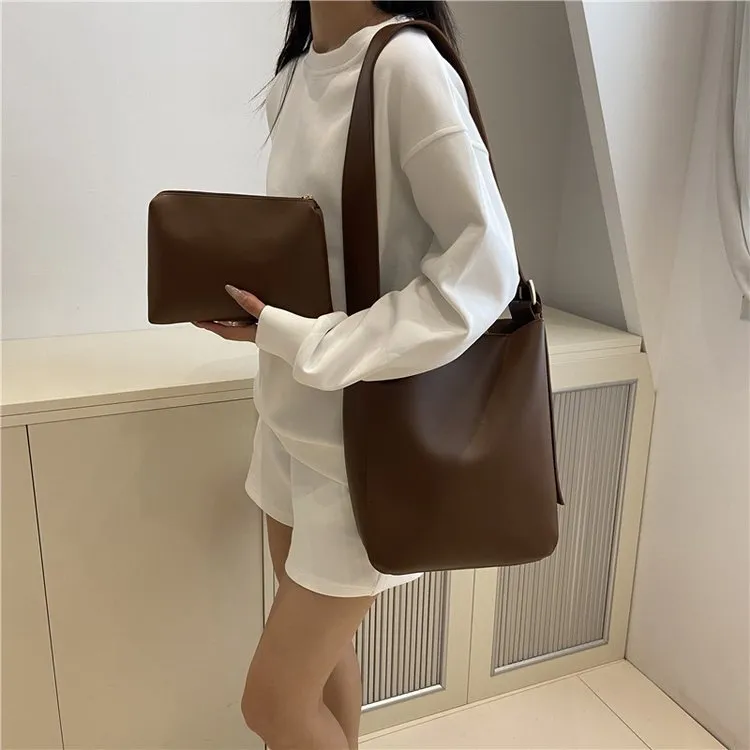 水桶包女士2025斜挎大容量女款单肩通勤女包休闲大包包