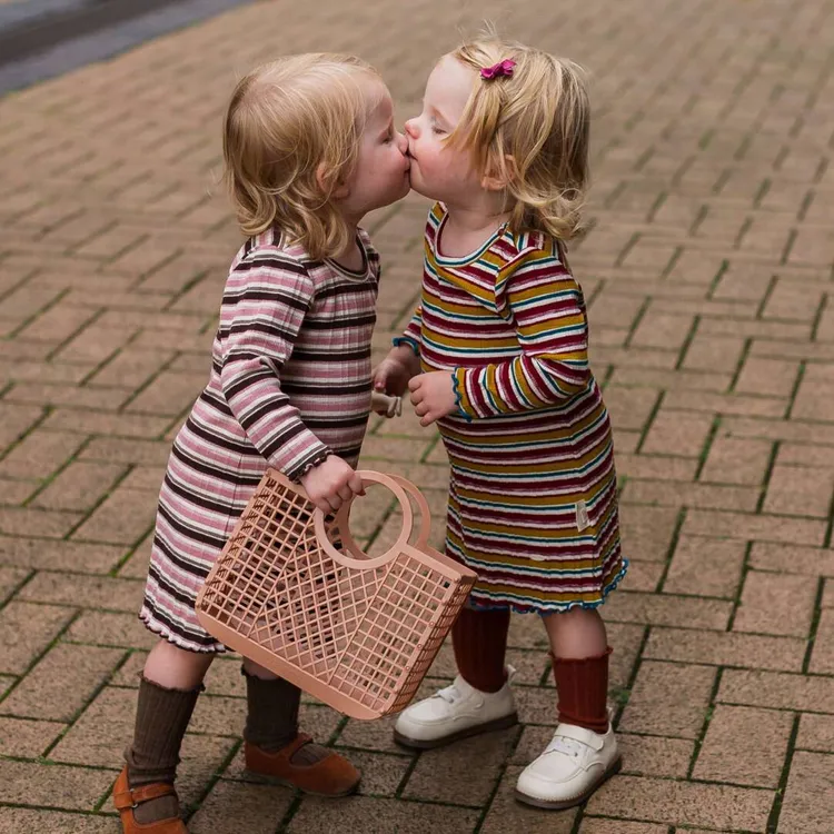 lelejove北欧风25秋女宝条纹长袖连衣裙舒适柔软5AW37304