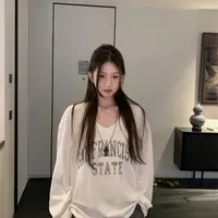 慵懒风正肩V领长袖T恤女秋季胖mm大码字母印花宽松显瘦中长款上衣