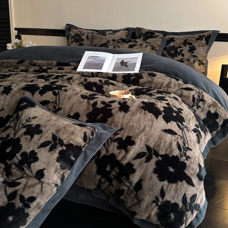 高端冬季保暖加厚牛奶绒床上四件套兔毛绒花边被罩床笠床单三件套