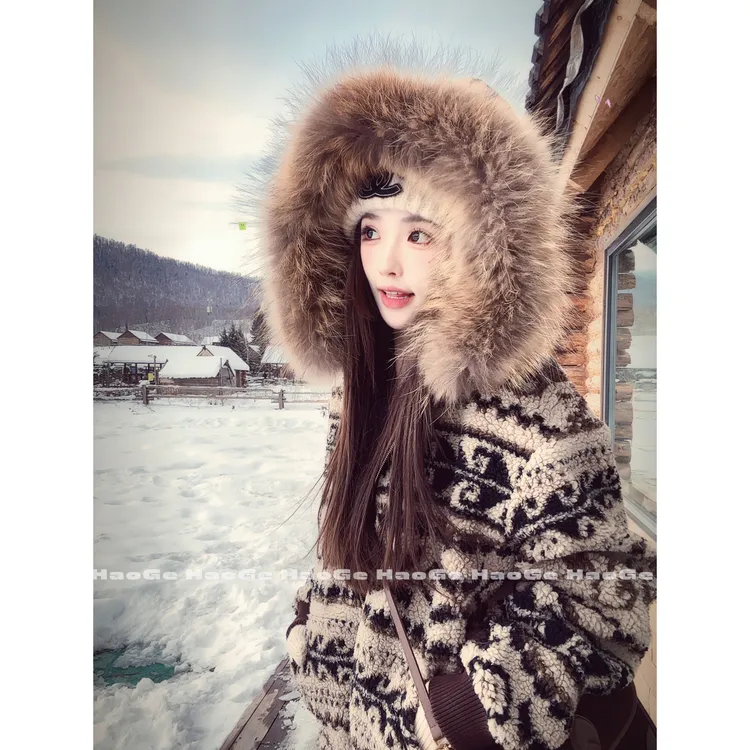 浩哥严选●西部甜心HGD5WT5402A貉子毛毛领外套预连帽时尚保暖设计
