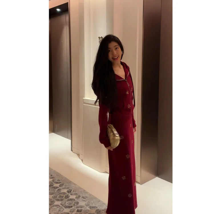 N.COU妮蔻25冬新款时髦洋气慵懒风松弛感烫珠百搭连帽套装DY79950