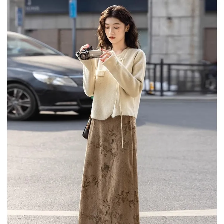 春装搭配一整套大码胖mm针织毛衣半身裙新中式国风复古高级套装女