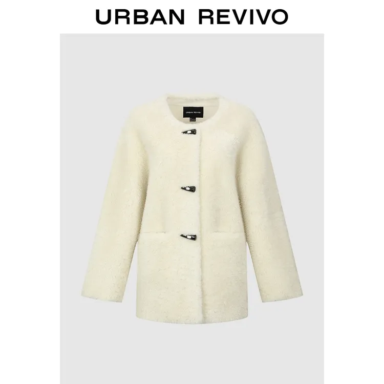 UR2025冬季新款女装气质毛绒感牛角扣圆领外套UWM150121#