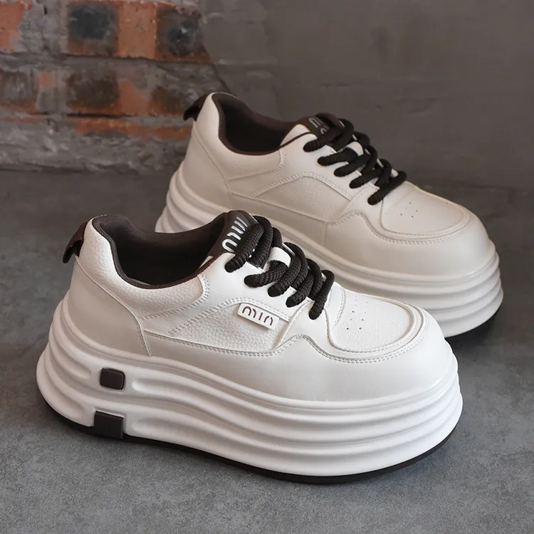 欧洲站女鞋小个子增高厚底小白鞋女2025新款休闲松糕百搭运动板鞋