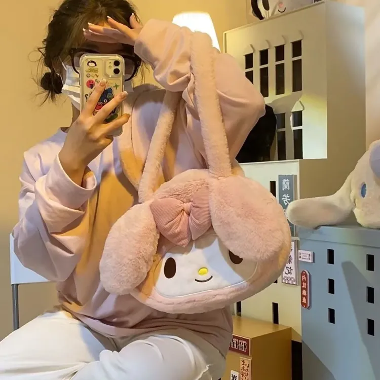 可爱毛绒单肩斜挎手提包卡通休闲学生上课库洛米大容量毛毛包包TJ