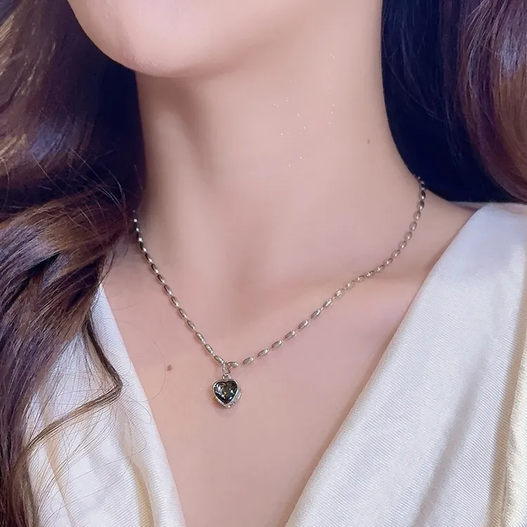 不锈钢项链 小爱心 女锁骨链个性百搭高级设计感小众年新款