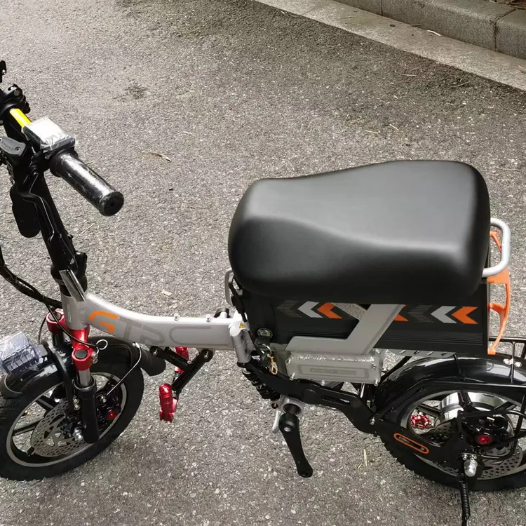 梭鱼闪电S9代驾车沙发大坐垫加宽加厚柔软舒适专用代驾车鞍座