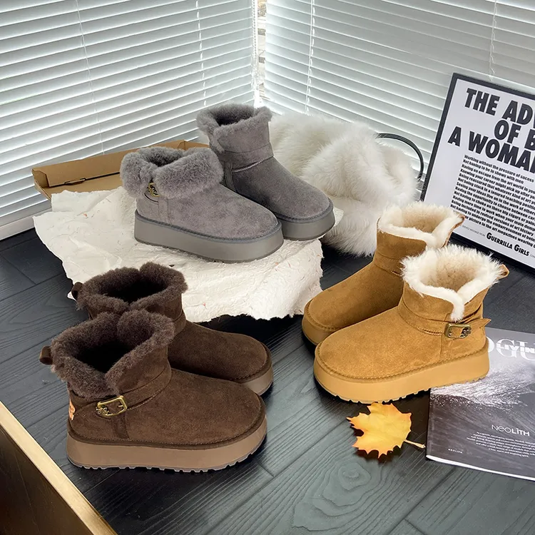 纯色百搭韩版通勤雪地靴厚底显高秋冬新款保暖雪地靴ML-LY001