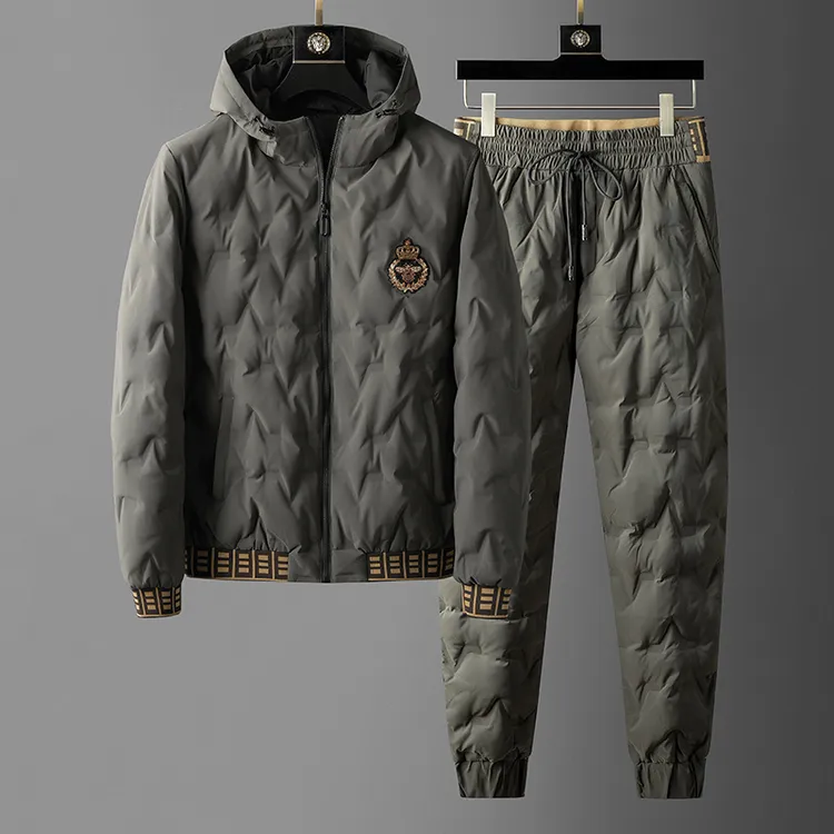 冬季抗寒加厚白鹅绒两件套个性压胶户外青年修身休闲羽绒服套装男