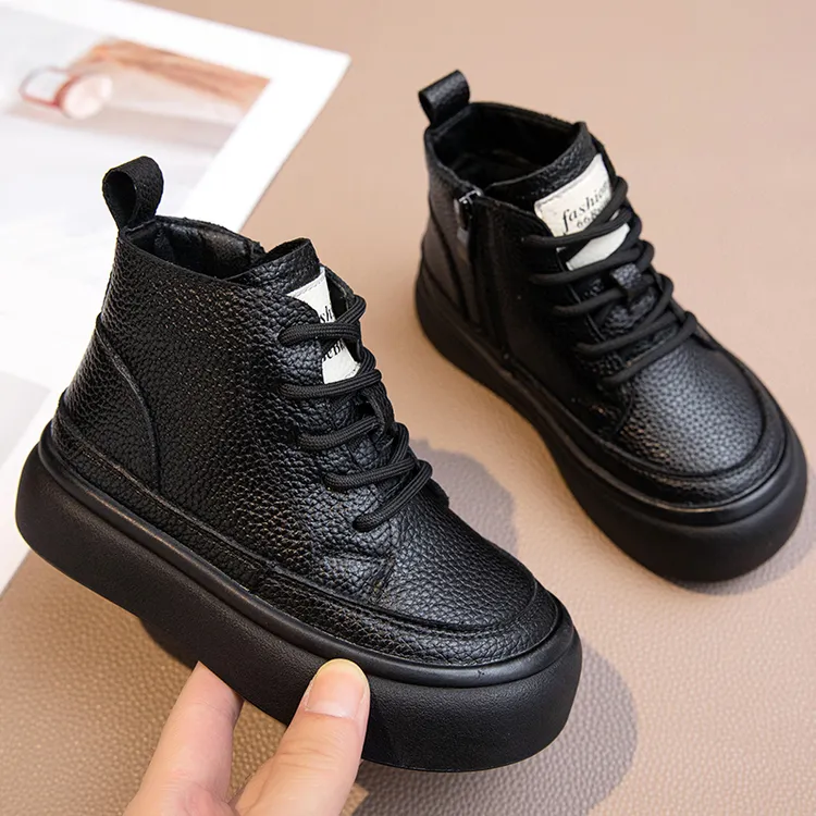 儿童保暖马丁靴男童秋冬软底加绒棉靴百搭休闲小童运动厚棉雪地靴