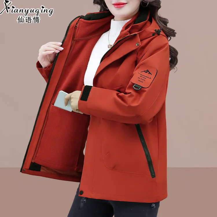 【官方】仙语情防风防水三合一冲锋衣女款户外秋冬连帽保暖宽松外套