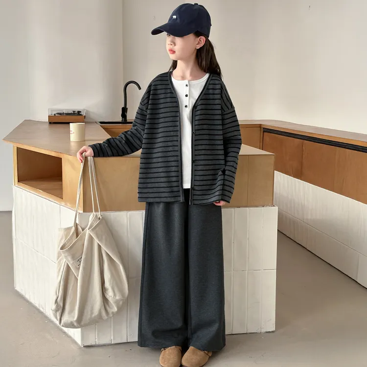 女童秋装套装2025新款洋气6-12岁女孩衣服春秋条纹开衫外套阔腿裤