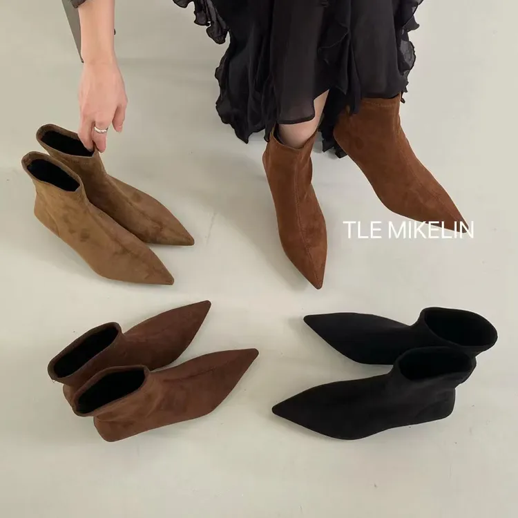 韩版复古绒面尖头细跟弹力瘦瘦靴女2025秋冬新款时尚百搭显瘦短靴