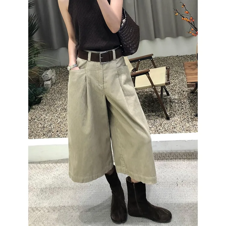 复古卡其捏褶条绒八分阔腿裤女2025新款气质宽松显瘦灯芯绒休闲裤