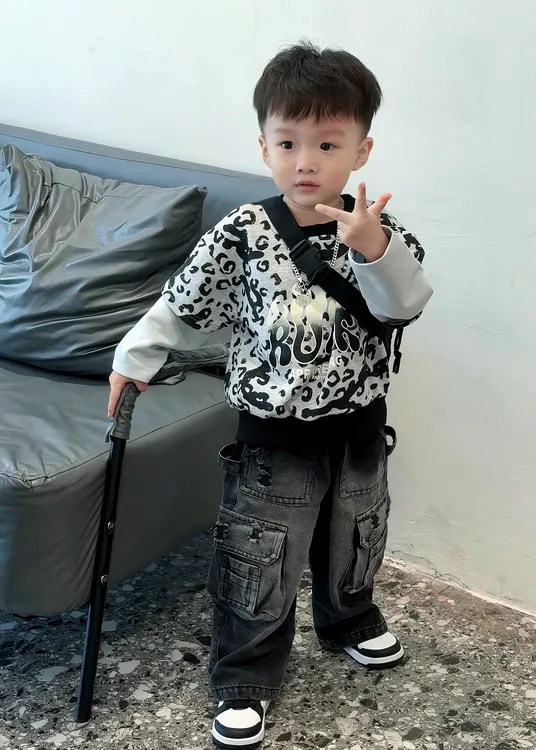 男童套装儿童豹纹卫衣2025韩版新款洋气工装牛仔长裤两件套