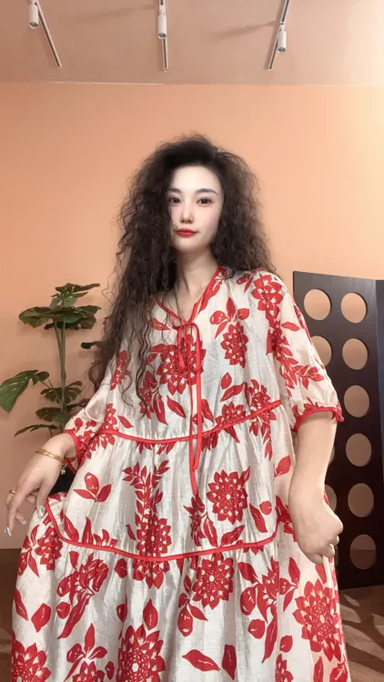 museguhui/木色古汇1053#印花领口系绳宽松气质显瘦百搭连衣裙