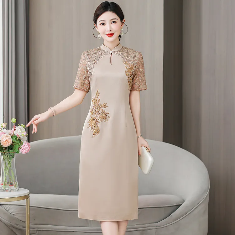 喜婆婆婚宴装香槟色礼服裙2025夏季新款妈妈装修身气质连衣裙裙子