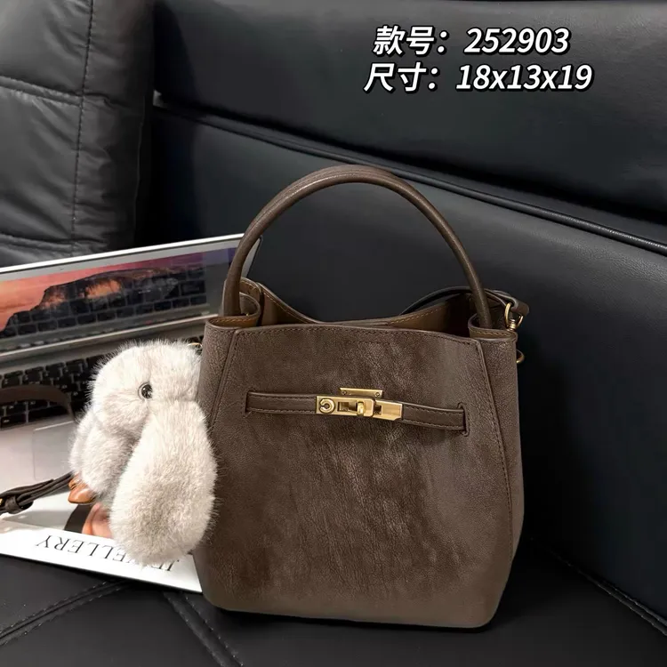 【ZiJun】903雾面复古擦色水桶包小众设计轻奢百搭单肩斜挎女包