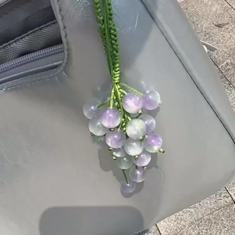 变色葡萄手工diy挂件细闪珠紫外线变色编织车钥匙扣手机小挂件