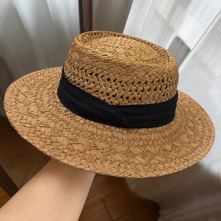 大头围草帽女2025新款法式平顶防晒帽海边度假编织镂空礼帽大码
