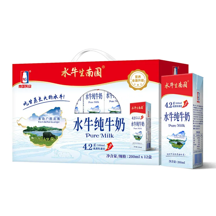 南国乳业水牛生南国4.2高蛋白高钙水牛纯牛奶200ml*12盒一提