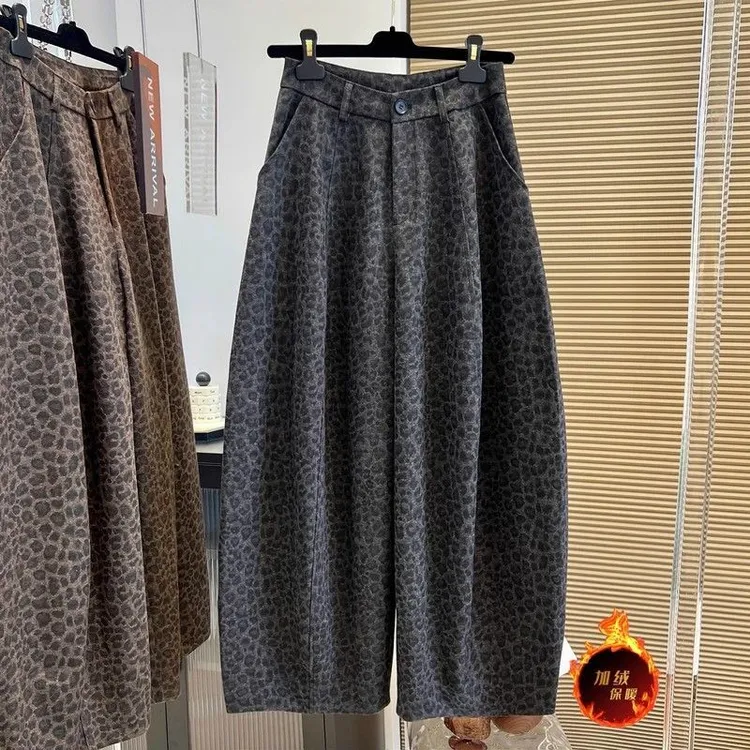 冬季新款加绒设计感小众豹纹高腰休闲裤宽松时髦弯刀裤女洋气长裤