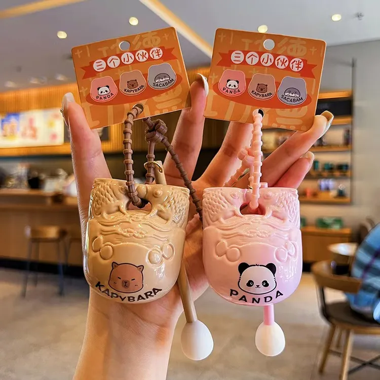 解压木鱼挂件精美时尚卡皮巴拉可爱熊猫卡通包包钥匙扣车载挂件