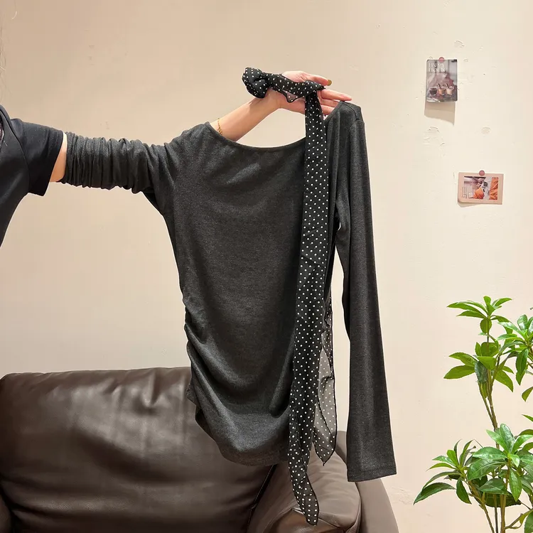 韩系辣妹斜肩长袖T恤女2025秋季新款修身显瘦性感露肩打底衫上衣