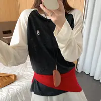 大牙女装- 2543 拼色眼镜狗长袖T