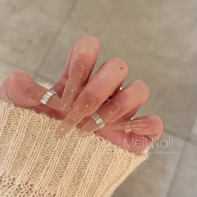 Meil Nail 裸冰肌 长椭圆款百搭经典冰透裸色拼钻纯手工穿戴甲