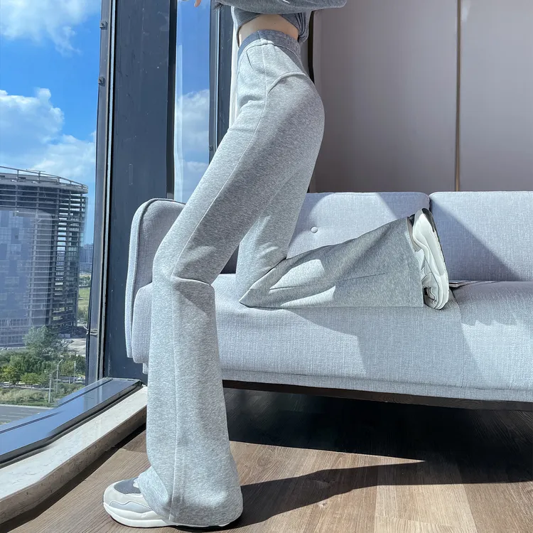 浅灰色微喇裤女2025秋冬加绒小个子宽松卫裤小个子垂感运动喇叭裤