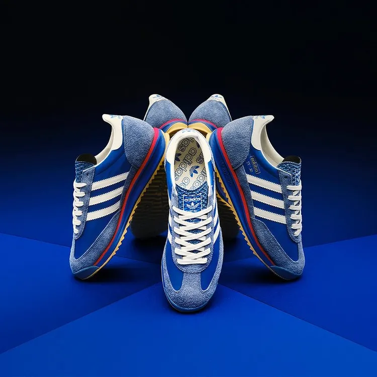 阿迪达斯 （adidas）男女通款休闲潮流跑步鞋IG2132