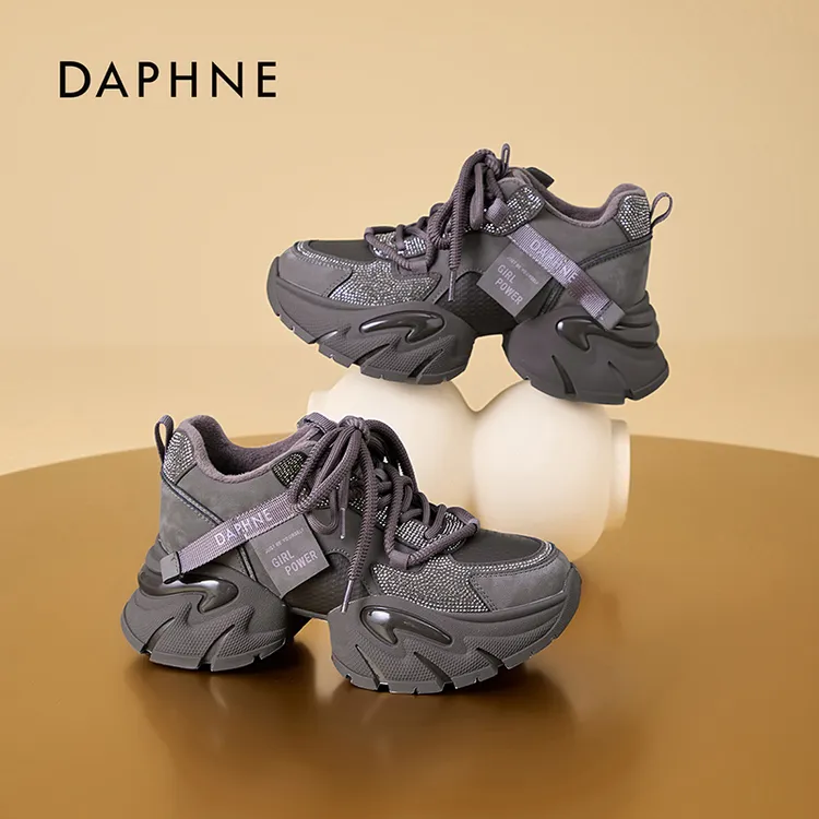 达芙妮2025秋冬新款时尚百搭厚底增高加绒毛茸茸老爹鞋百搭女鞋LL