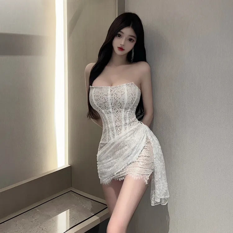 纯欲性感蕾丝露背抹胸连衣裙女夏季修身鱼骨裙子黑色束腰包臀短裙