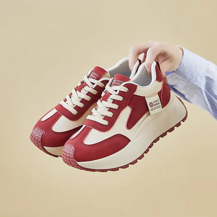 2025春季新款韩版阿甘鞋女潮增高学生跑步运动休闲老爹鞋街拍