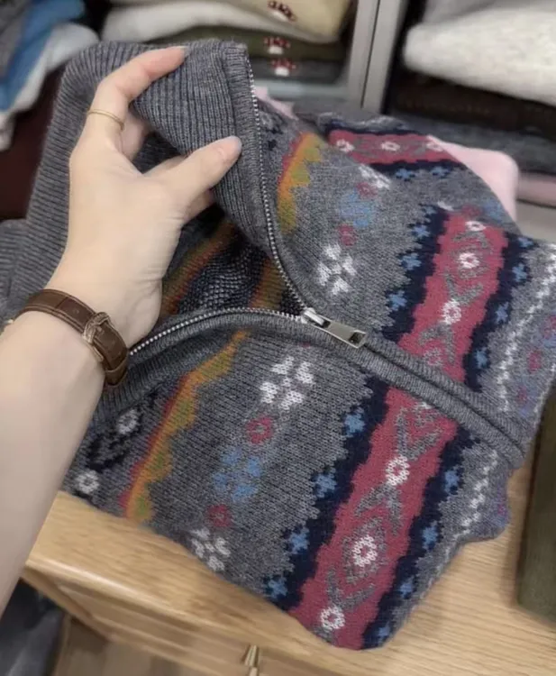 七言家浓浓氛围感！#雅灰圣诞雪花费尔岛软糯拉链开衫毛衣@