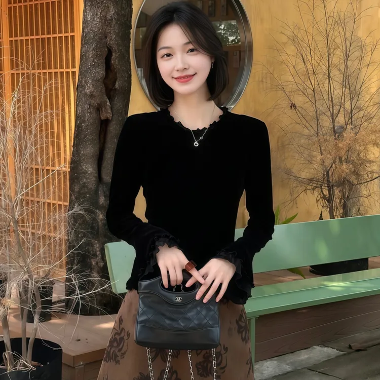 法式风蕾丝袖口丝绒上衣女2025秋季大码胖MM时髦气质显瘦T恤