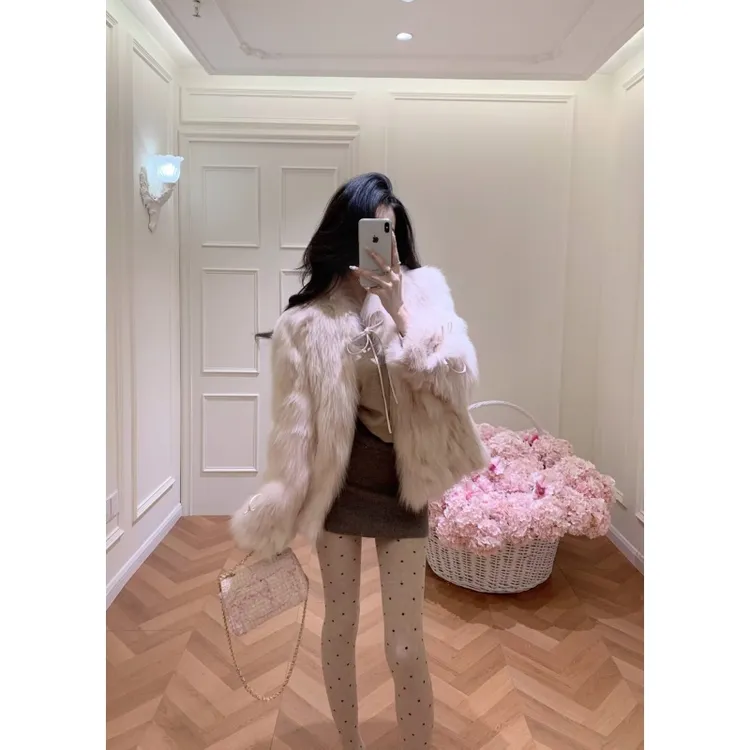 名媛轻奢高级感洋气减龄外套秋冬新款高腰时髦纯色显瘦短裙两件套