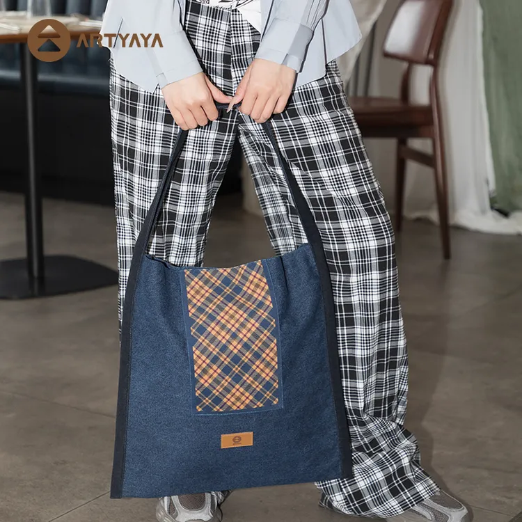 艺术鸭 秋冬复古牛仔手提袋彩色条纹格子拼接帆布大容量单肩包女