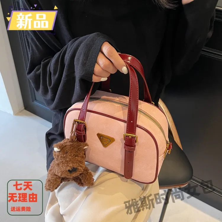 美拉德手拎包包女式2024新款斜挎包高级质感通勤单肩包百搭枕头包