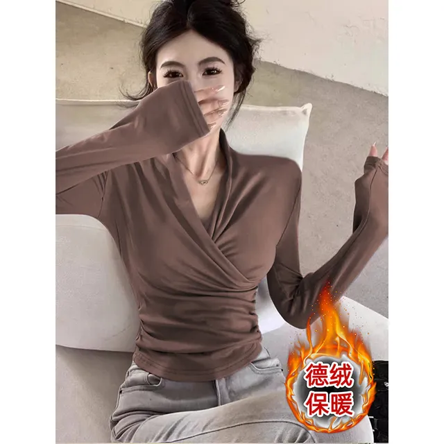 收腰褶皱交叉V领德绒打底衫女秋冬新款法式高级感修身长袖T恤上衣