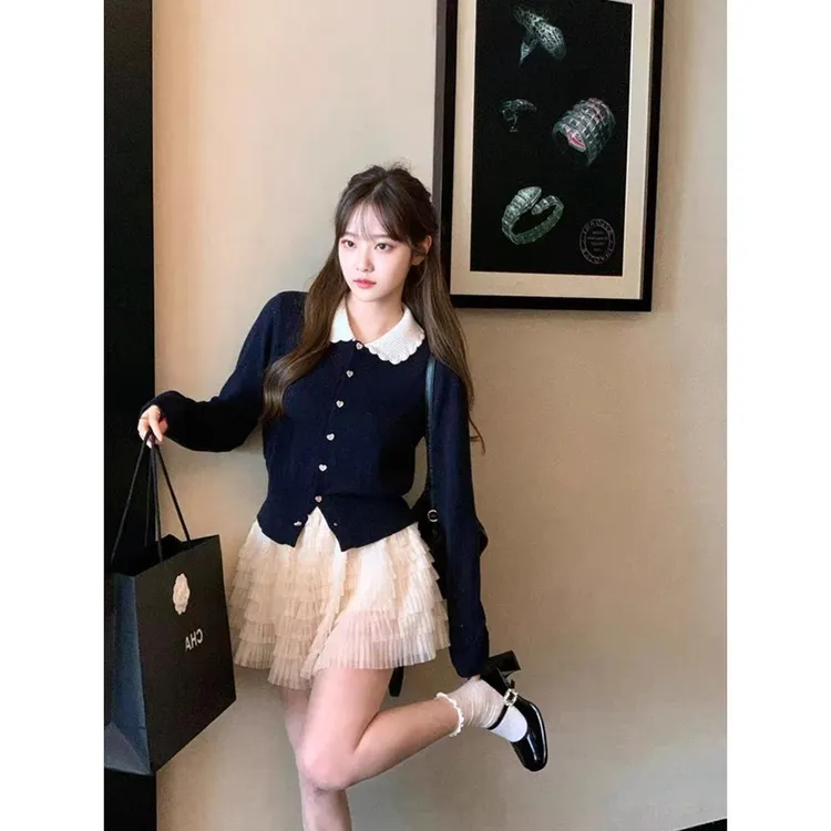 【CC小众设计女装】miu系千金穿搭撞色减龄娃娃领针织开衫短款上衣