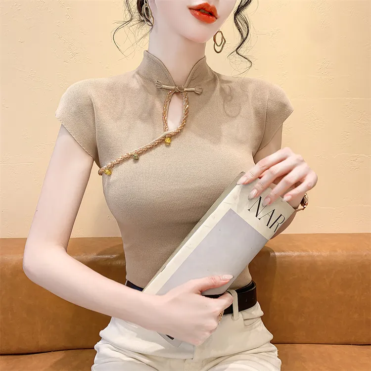 国风盘扣镂空冰丝针织短袖t恤女装夏季2025新款修身显瘦正肩上衣