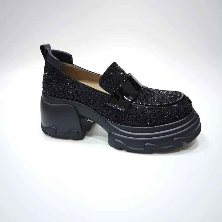 VME/舞魅新款时尚满钻圆头厚底增高英伦风乐福鞋VS25C3525