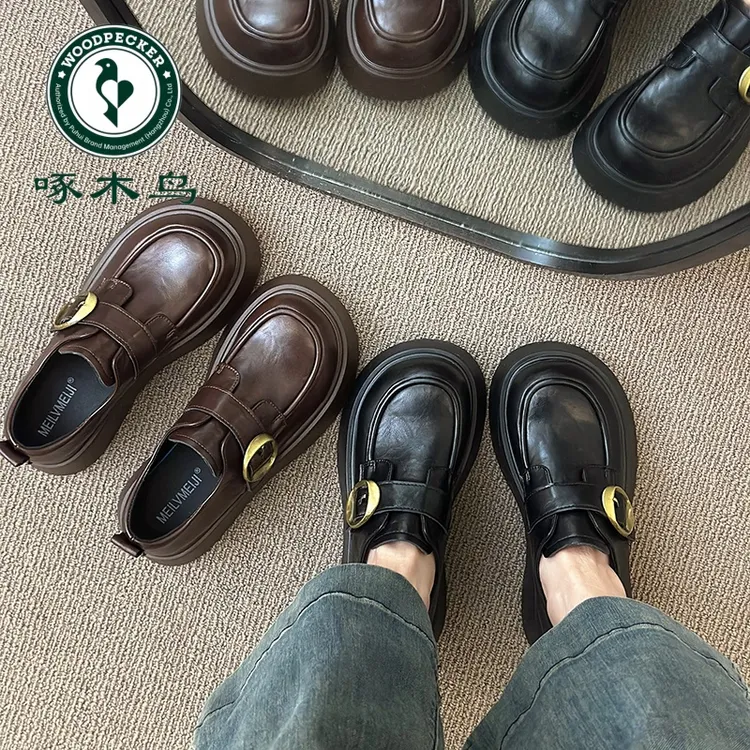 啄木鸟厚底英伦风小皮鞋2025秋季新款一脚蹬黑色jk单鞋爆款乐福鞋