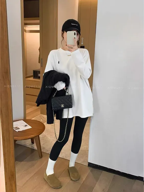 牛奶丝磨毛复合宝宝绒加厚加绒宽松大版刺绣长T