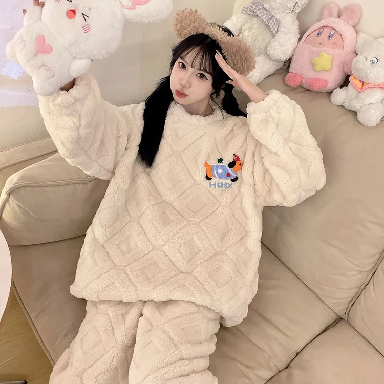 卡通睡衣女冬季珊瑚绒加厚加绒法兰绒家居服套装2025新款秋冬天
