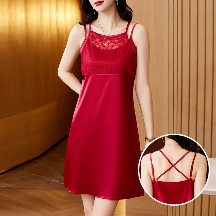 2025年缎面吊带裙女内搭春夏新款大码设计感气质蕾丝拼接连衣裙潮